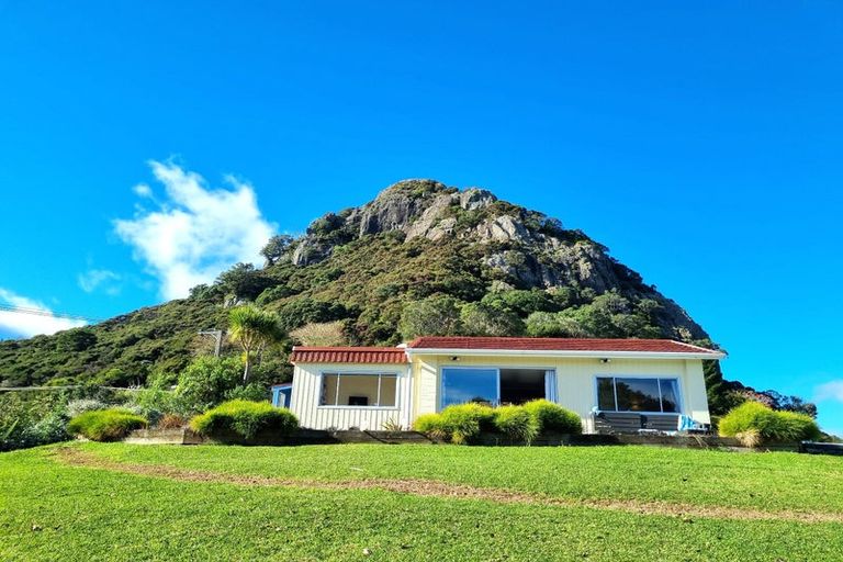 Photo of property in 70 Reotahi Road, Whangarei Heads, Whangarei, 0174