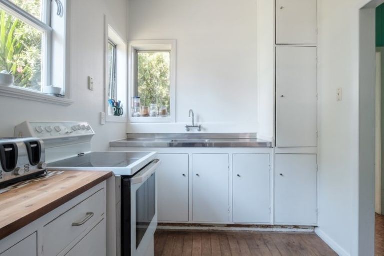 Photo of property in 175 Roebuck Road, Gisborne, 4010