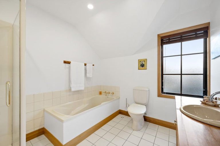 Photo of property in 2/131 Woburn Road, Woburn, Lower Hutt, 5010