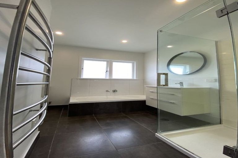 Photo of property in 36 Gilliam Street, New Lynn, Auckland, 0600