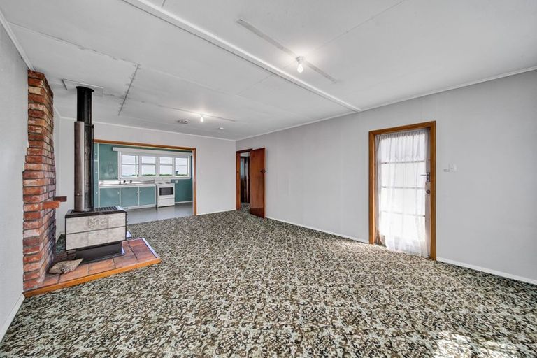 Photo of property in 253 Mawhitiwhiti Road, Normanby, Hawera, 4675