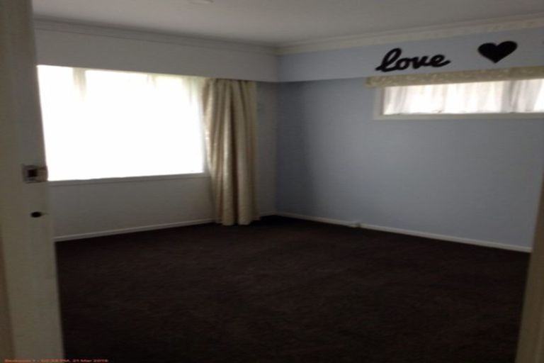 Photo of property in 15a Butterworth Avenue, Opaheke, Papakura, 2113