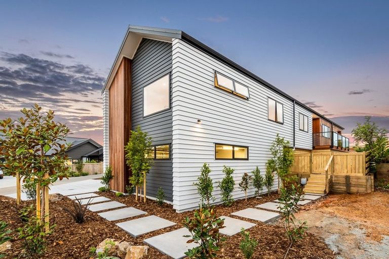 Photo of property in 17 Penney Rise, Matakana, 0985