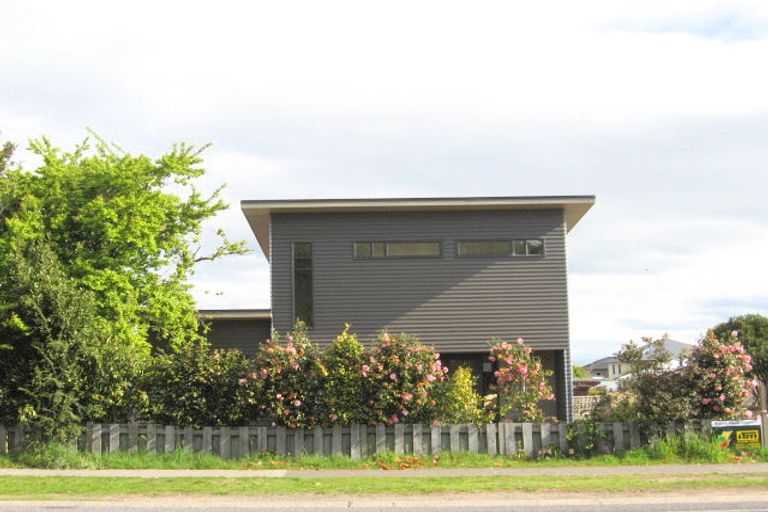 Photo of property in 3/137 Te Heuheu Street, Taupo, 3330