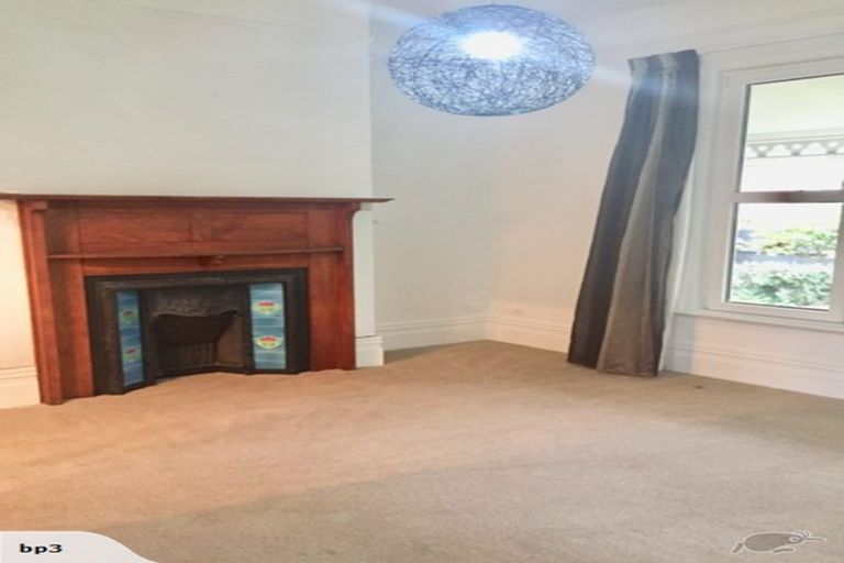 Photo of property in 92 Warrington Street, Mairehau, Christchurch, 8013