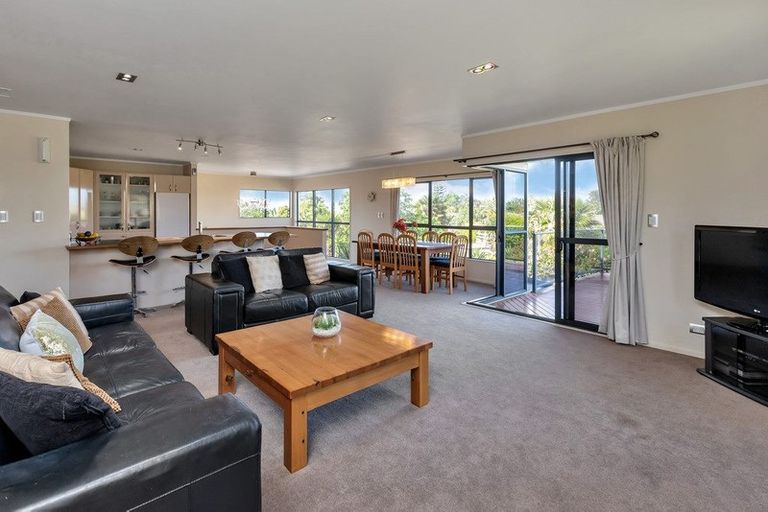 Photo of property in 8 Sanctuary Park Lane, Tamaterau, Whangarei, 0174