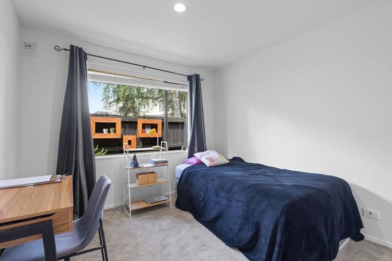 Photo of property in 43 Broadhaven Avenue, Parklands, Christchurch, 8083