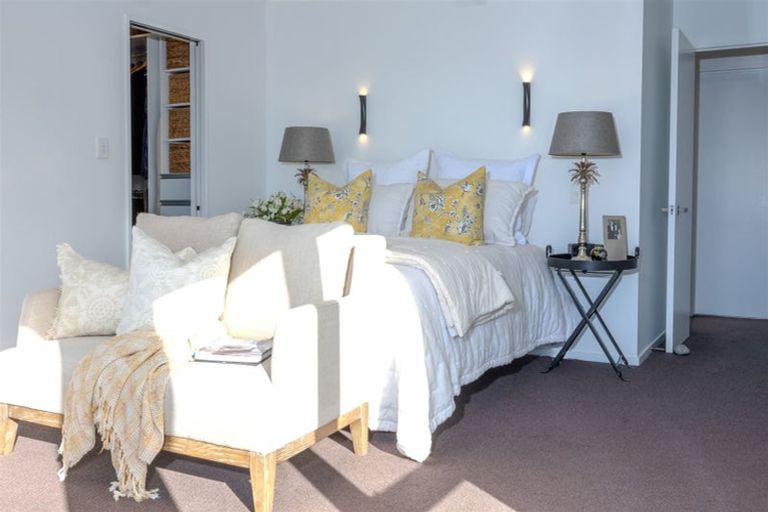 Photo of property in 29 Soleares Avenue, Mount Pleasant, Christchurch, 8081