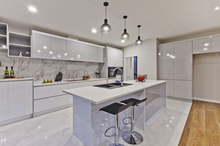 Photo of property in 3 Moko Lane, Greenhithe, Auckland, 0632