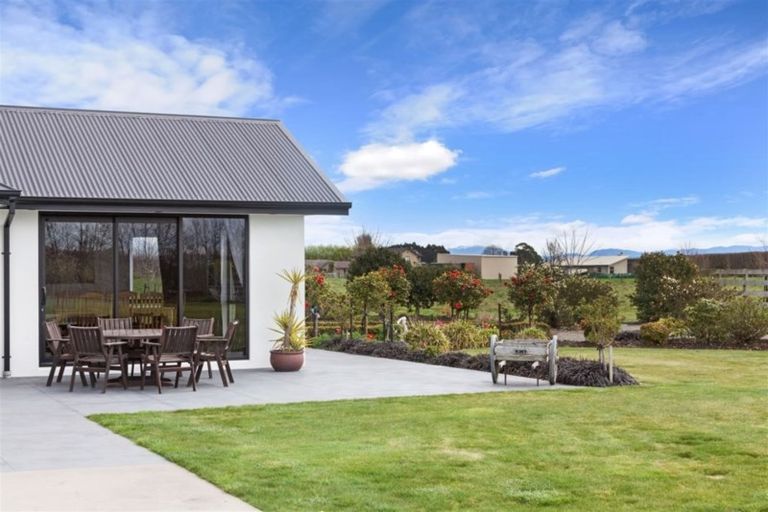 Photo of property in 35 Island Road, Clarkville, Kaiapoi, 7691