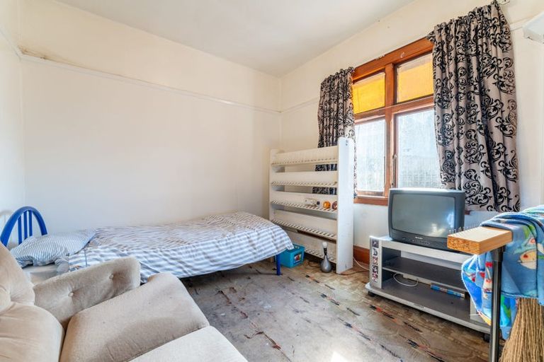 Photo of property in 20 Rhodes Street, Waimate, 7924