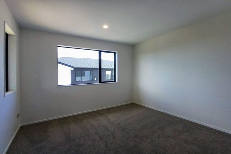 Photo of property in 1/2 Maxwelton Drive, Mairangi Bay, Auckland, 0630