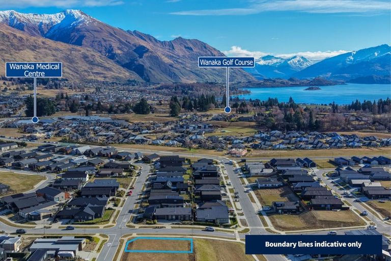 Photo of property in 32 Marjon Drive, Wanaka, 9305