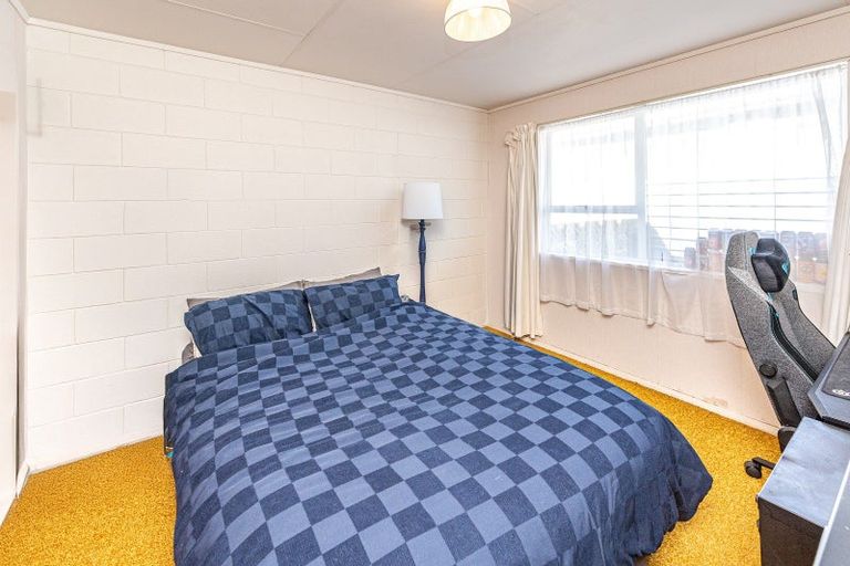 Photo of property in 2/234 Heads Road, Gonville, Whanganui, 4501