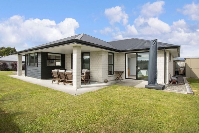 Photo of property in 19 Nolan Place, Katikati, 3129