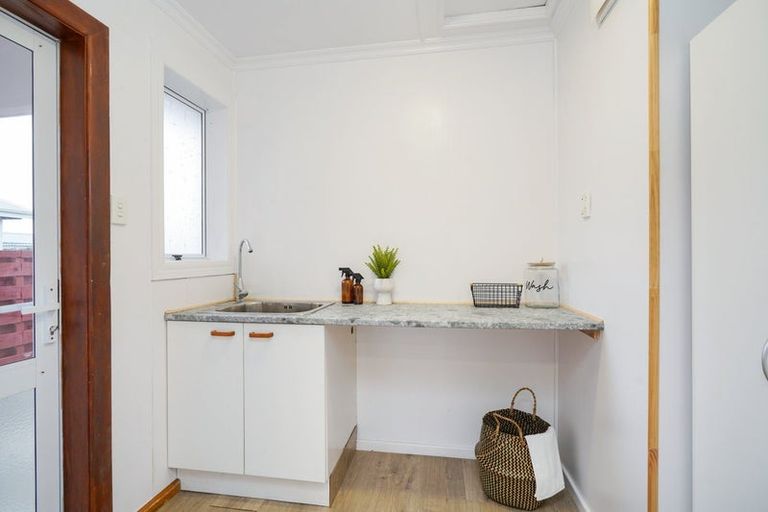 Photo of property in 89 Thornhill Street, Rockdale, Invercargill, 9812