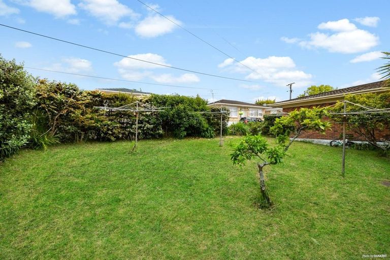 Photo of property in 3/162 Onewa Road, Northcote, Auckland, 0627
