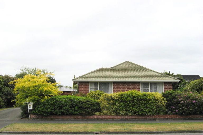 Photo of property in 20 Birkenhead Street, Avonhead, Christchurch, 8042