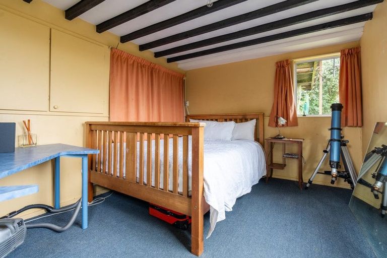 Photo of property in 24 Nore Street, Waihola, Milton, 9073