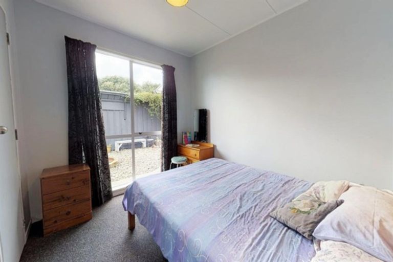 Photo of property in 13 Morgan Crescent, Levin, 5510