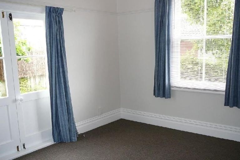 Photo of property in 21 Mozeley Avenue, Devonport, Auckland, 0624