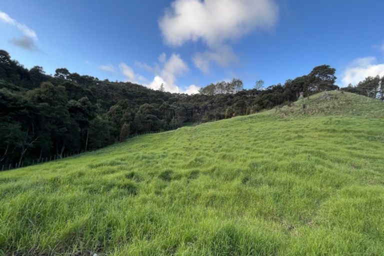 Photo of property in 185 Zanders Road, Helensville, Waimauku, 0882