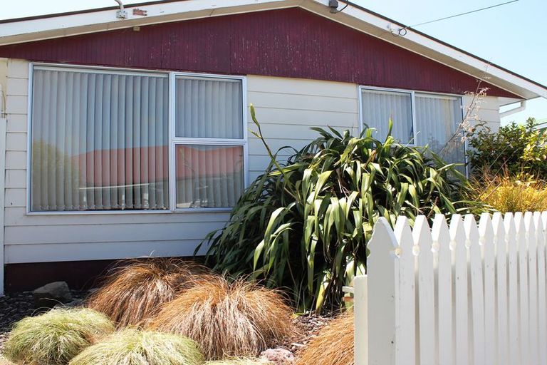 Photo of property in 2b Gladstone Drive, Oamaru North, Oamaru, 9400