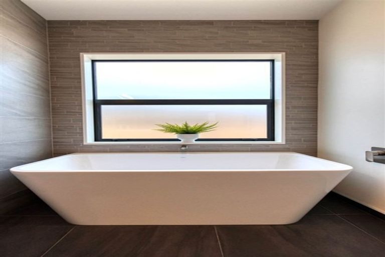 Photo of property in 73 Silverstream Boulevard, Kaiapoi, 7630