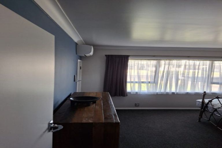 Photo of property in 13 Maadi Road, Onekawa, Napier, 4110