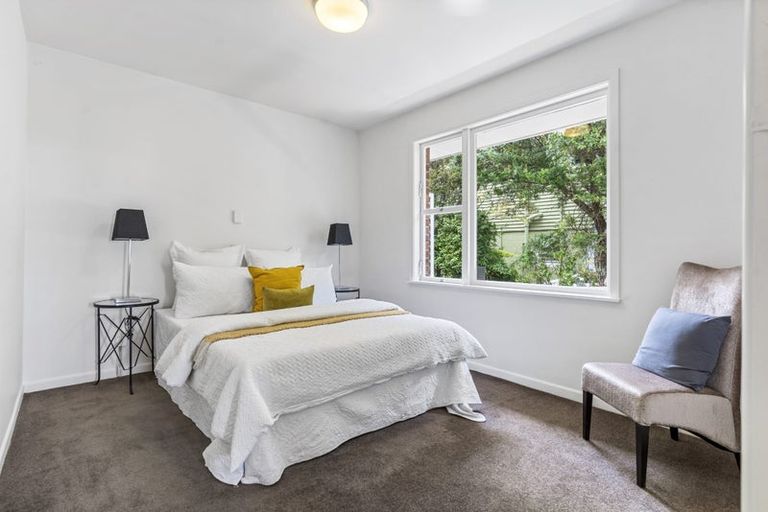 Photo of property in 1/236 Rangatira Road, Beach Haven, Auckland, 0626