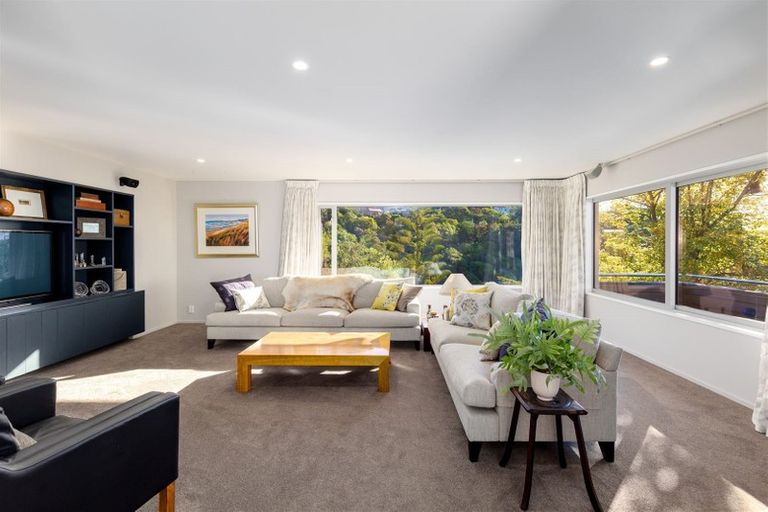 Photo of property in 40 Soleares Avenue, Mount Pleasant, Christchurch, 8081