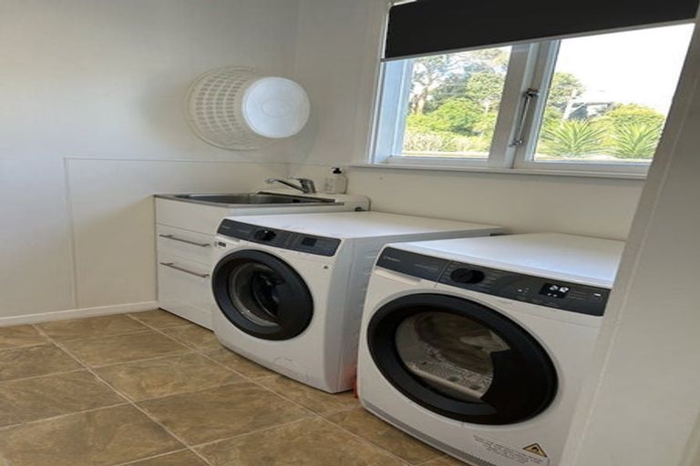 Photo of property in 233 Matai Road, Raumati Beach, Paraparaumu, 5032