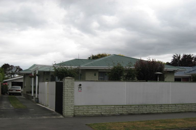 Photo of property in 34 Teesdale Street, Burnside, Christchurch, 8053
