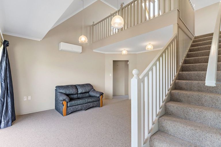 Photo of property in Holdsworth Villas, 1/2 William Donald Drive, Solway, Masterton, 5810