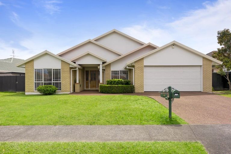 Photo of property in 15 Keppoch Court, Dannemora, Auckland, 2016