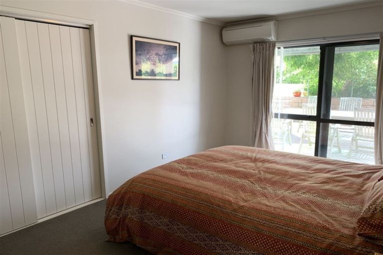 Photo of property in 26 Gavinike Place, Waimauku, 0812