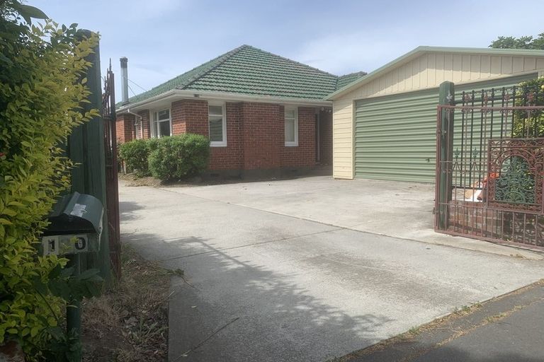 Photo of property in 130 Yaldhurst Road, Sockburn, Christchurch, 8042