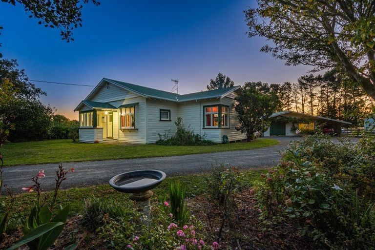 Photo of property in 384 Waitohi Road, Rongotea, Palmerston North, 4476