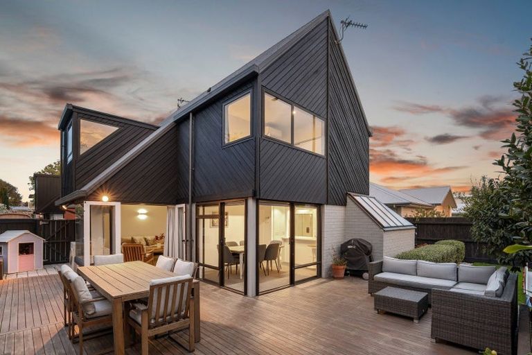 Photo of property in 96 Rossall Street, Merivale, Christchurch, 8014