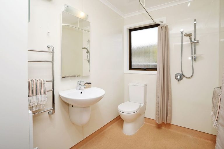 Photo of property in 24 Melbourne Street, Windsor, Invercargill, 9810