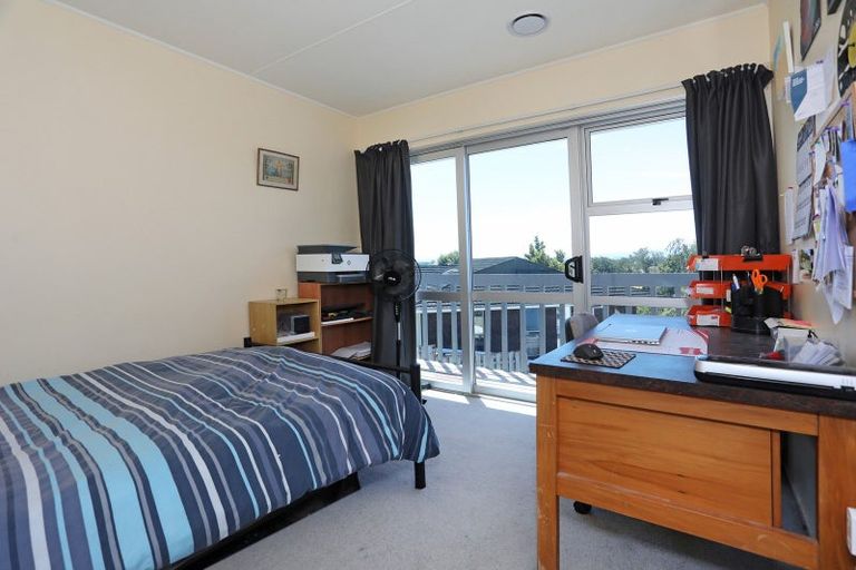 Photo of property in 16 Dalzien Place, Feilding, 4702