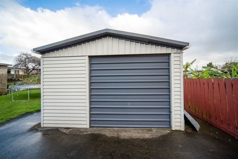 Photo of property in 54 Awatere Street, Clover Park, Auckland, 2023