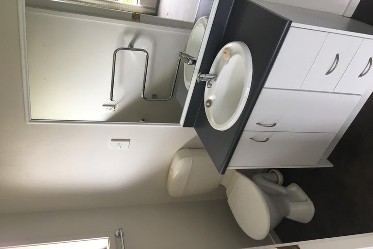 Photo of property in 8 Edkins Road, Kerikeri, 0230