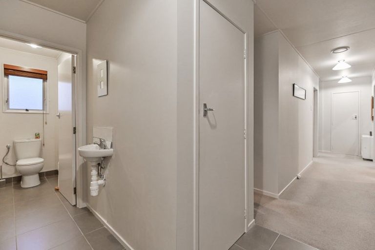 Photo of property in 168 Flaxmere Avenue, Flaxmere, Hastings, 4120