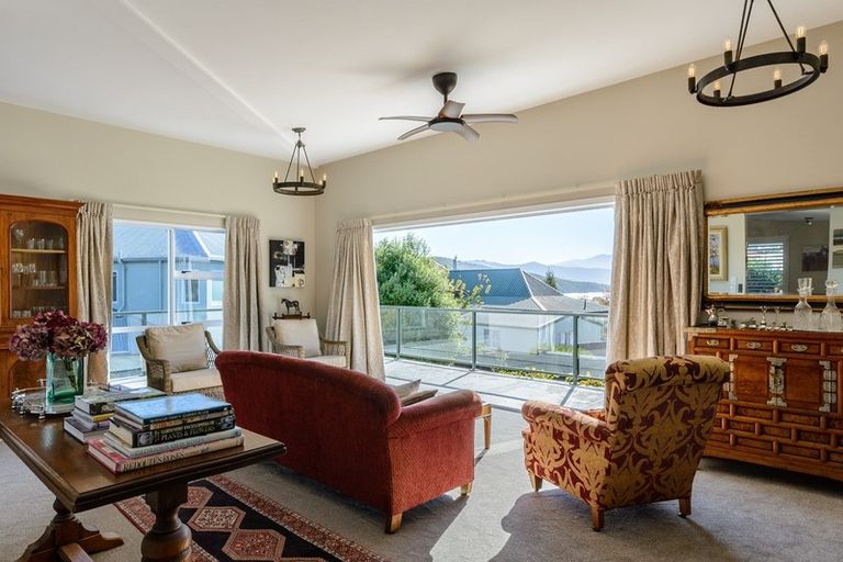 Photo of property in 1a Matai Place, Waikawa, Picton, 7220