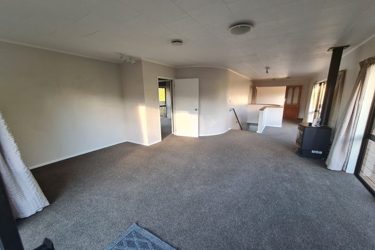 Photo of property in 8b Wharepaina Crescent, Springfield, Rotorua, 3015