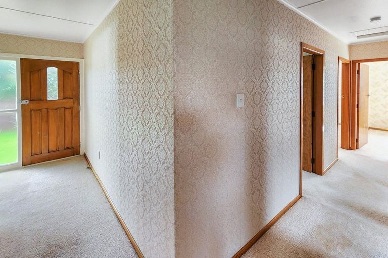 Photo of property in 30 Karamu Crescent, Wainuiomata, Lower Hutt, 5014