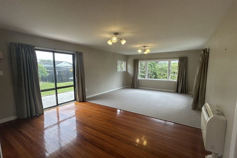 Photo of property in 3 Jennifer Street, Bryndwr, Christchurch, 8053