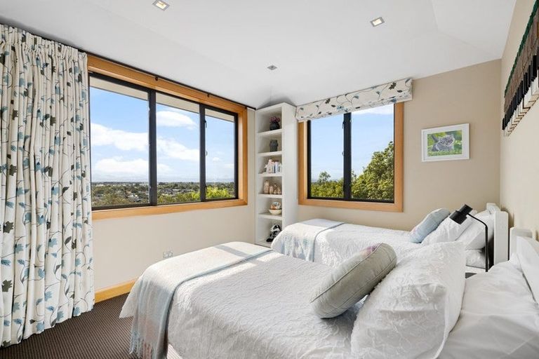 Photo of property in 893 Cashmere Road, Halswell, Christchurch, 8025