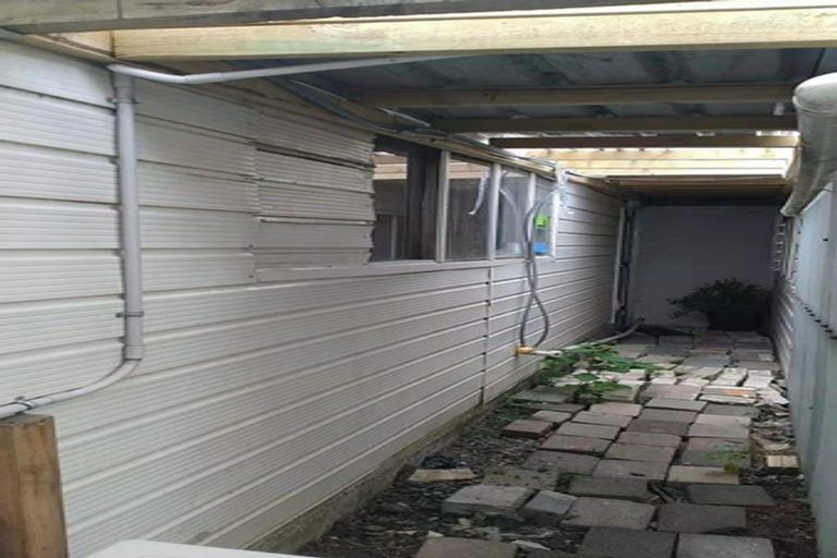 Photo of property in 228 Puhinui Road, Papatoetoe, Auckland, 2025